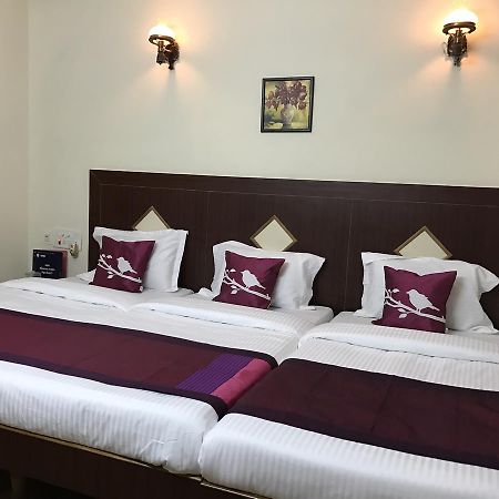 Akg Lodge Kanchipuram Eksteriør billede